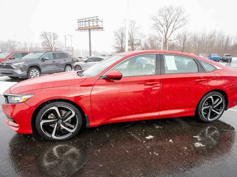 Used 2020 Honda Accord Sport image 3