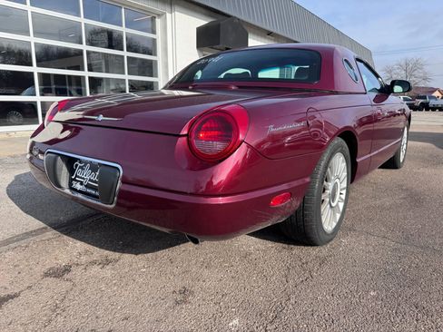 Used 2004 Ford Thunderbird image 7