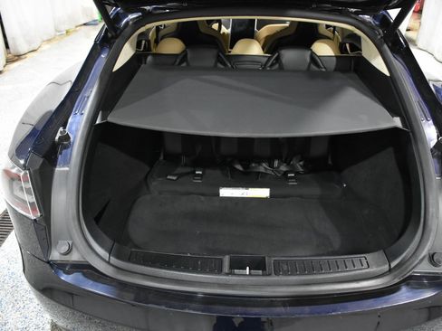 Used 2013 Tesla Model S Performance image 33