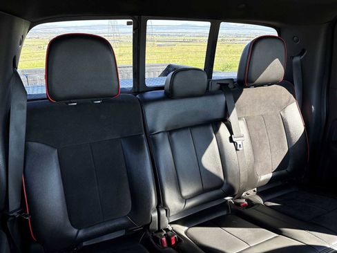 Used 2014 Ford F150 FX4 w/ Equipment Group 402A Luxury AWD/4WD image 35