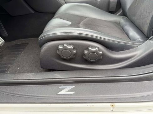 Used 2012 Nissan 370Z Touring w/ Sport Pkg RWD image 19