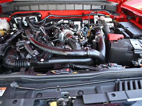 Used 2022 Ford Bronco Wildtrak image 19