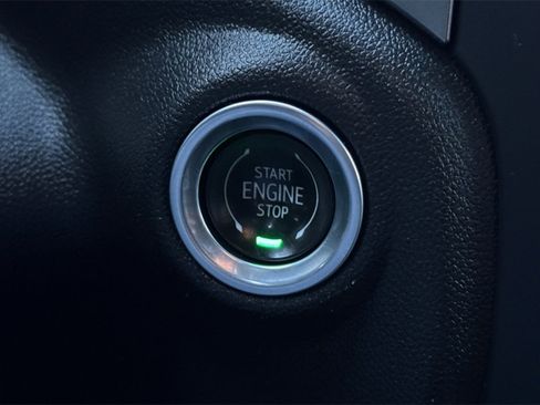 Certified 2021 Chevrolet Silverado 2500 LTZ w/ Z71 Chrome Sport Edition image 24