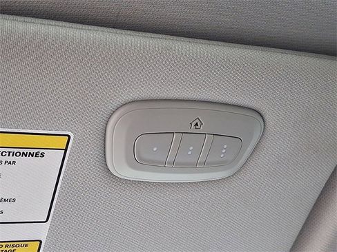 Used 2021 Jeep Cherokee Limited image 26