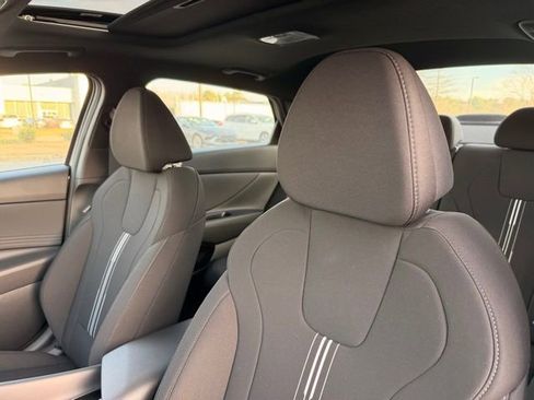 New 2026 Hyundai Elantra SEL Sport Premium w/ Cargo Package FWD image 25
