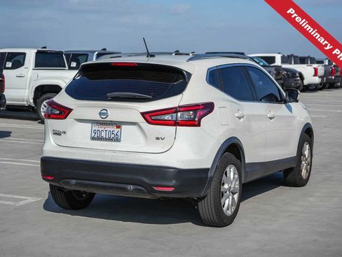 Used 2022 Nissan Rogue Sport SV w/ Technology Package FWD image 6