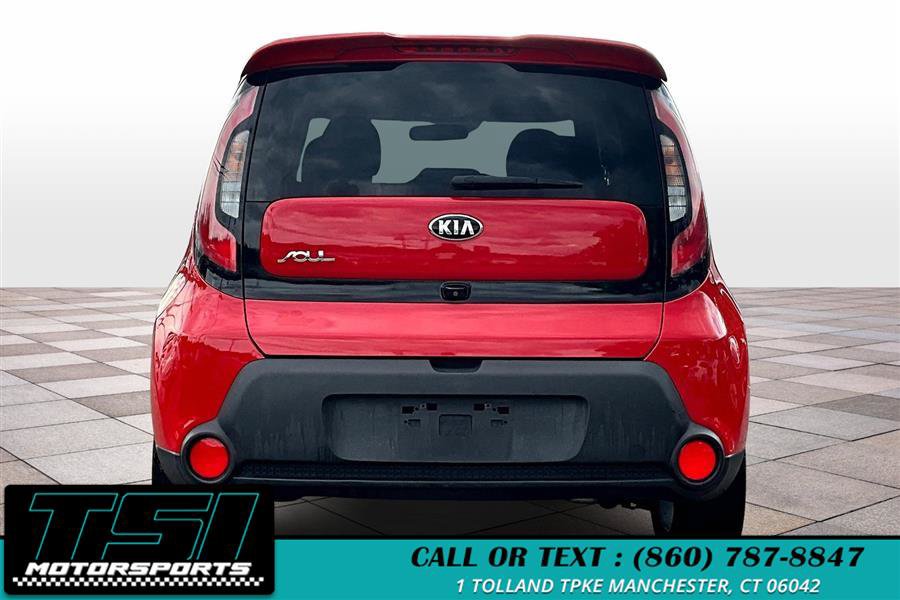 Used 2015 Kia Soul + FWD image 4