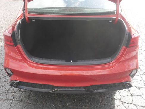 Used 2024 Kia Forte GT-Line w/ GT-Line Premium Package FWD image 17