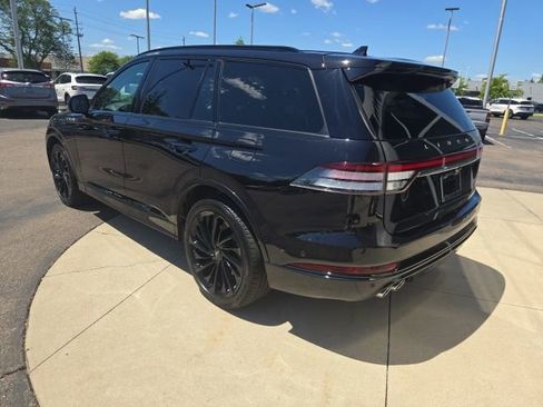 Certified 2024 Lincoln Aviator Reserve w/ Equipment Group 201A AWD/4WD image 18