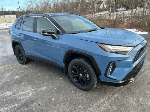New 2025 Toyota RAV4 XSE image 7