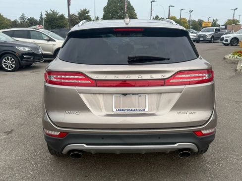 Used 2018 Lincoln MKC Reserve w/ Lincoln MKC Climate Package image 6