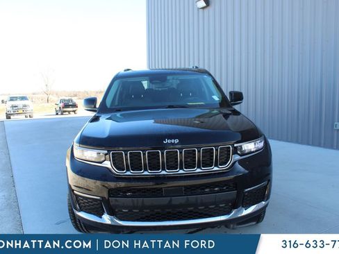 Used 2021 Jeep Grand Cherokee L Limited image 19