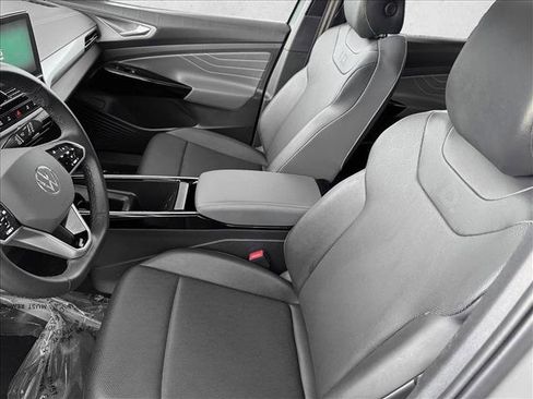 Used 2023 Volkswagen ID.4 Pro S Plus image 10