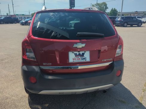Used 2015 Chevrolet Captiva Sport LS FWD image 4