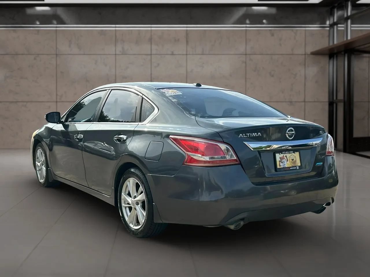 Used 2013 Nissan Altima 2.5 SL w/ Technology Pkg FWD image 7