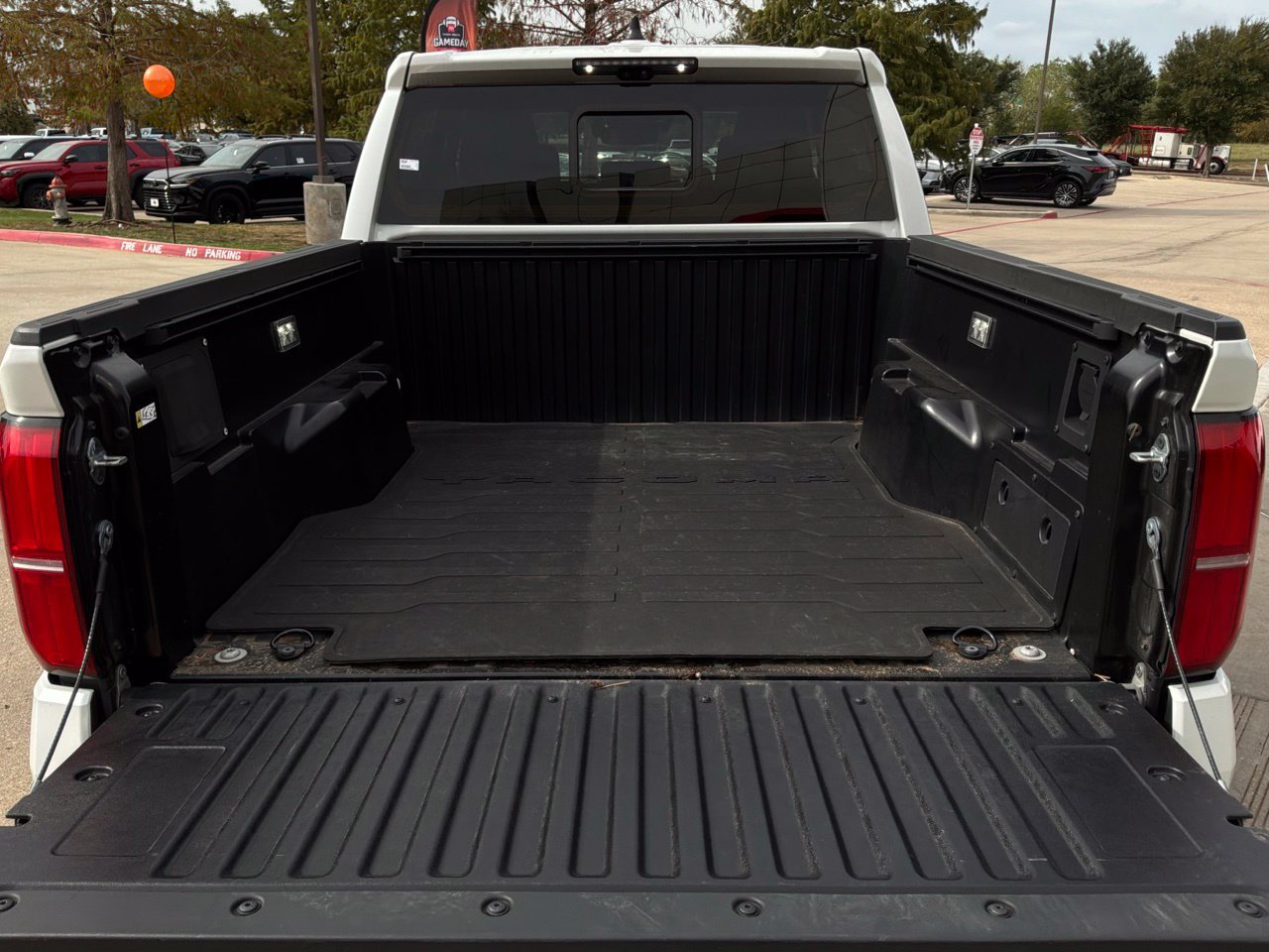 Used 2024 Toyota Tacoma TRD Sport w/ TRD Sport Premium Package AWD/4WD image 13