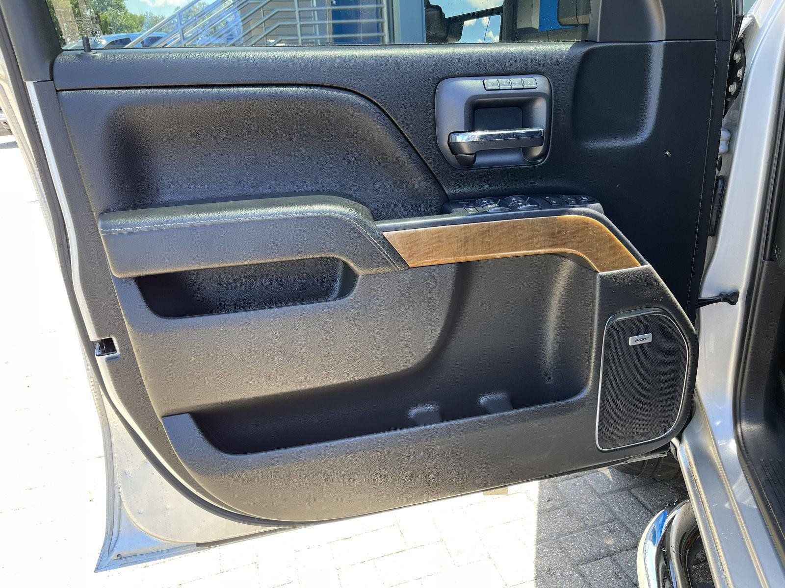 Used 2018 Chevrolet Silverado 1500 LTZ w/ Max Trailering Package AWD/4WD image 12