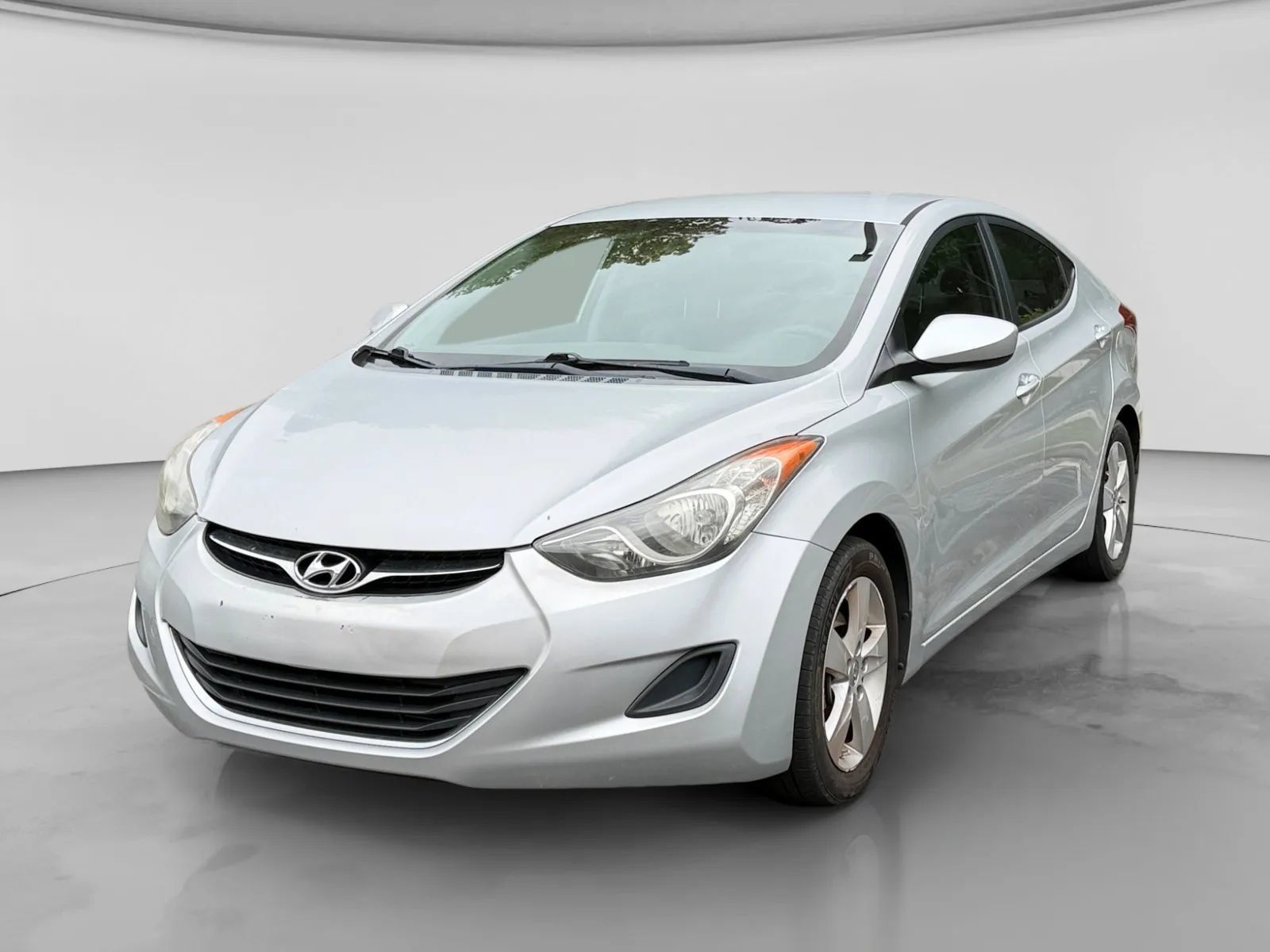 Used 2013 Hyundai Elantra GLS FWD image 1