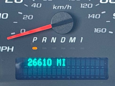 Certified 2022 GMC Savana 2500 w/ Driver Convenience Package image 12