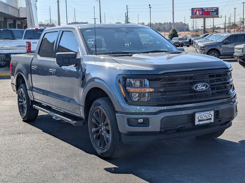 New 2026 Ford F150 XLT w/ Equipment Group 302A MID image 4