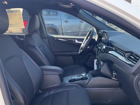 New 2025 Ford Escape ST-Line w/ Equipment Group 301A FWD image 13