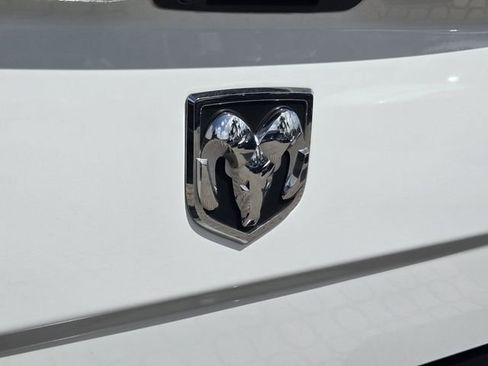 Used 2019 RAM 1500 Big Horn image 9