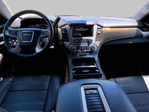 Used 2016 GMC Yukon XL Denali w/ Open Road Package AWD/4WD image 16