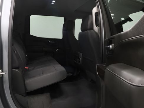 Used 2020 GMC Sierra 1500 Elevation w/ Elevation Value Package AWD/4WD image 17