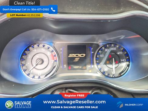 Used 2015 Chrysler 200 S FWD image 12
