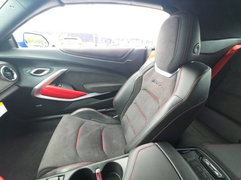 Used 2023 Chevrolet Camaro ZL1 image 26