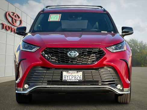 Used 2021 Toyota Highlander XSE image 8