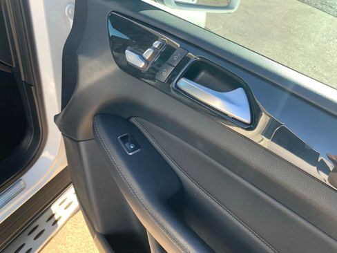 Used 2017 Mercedes-Benz GLE 350 image 26