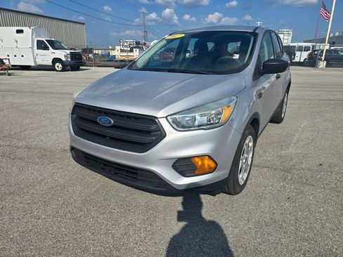 Used 2017 Ford Escape S FWD image 7