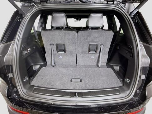 New 2025 Jeep Grand Cherokee L Altitude image 25