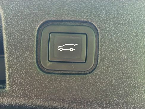 Used 2024 Chevrolet Blazer EV RS AWD/4WD image 29