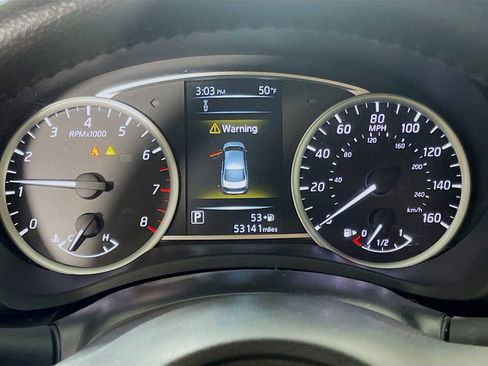 Used 2018 Nissan Sentra SV image 10