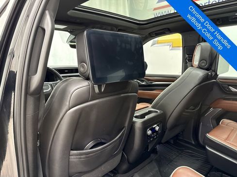 Used 2023 GMC Yukon Denali Ultimate image 20