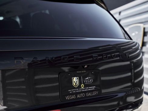 Used 2024 Land Rover Range Rover SE image 10