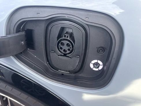 Used 2024 Ford Mustang Mach-E Premium image 8