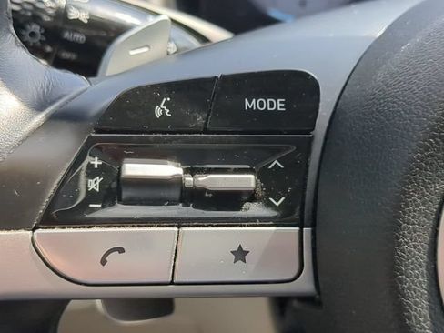 Used 2024 Hyundai Tucson Limited AWD/4WD image 25