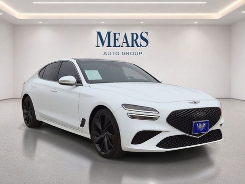 Used 2023 Genesis G70 2.0T w/ Sport Prestige Package RWD image 7