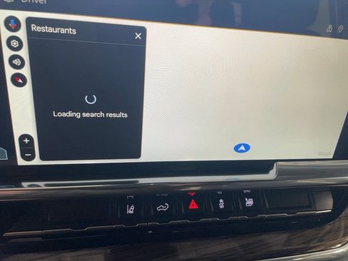 Used 2024 Chevrolet Silverado 2500 LT w/ Convenience Package image 14