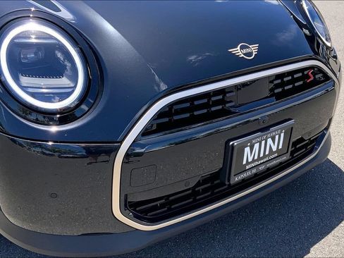 Certified 2026 MINI Cooper S FWD image 32