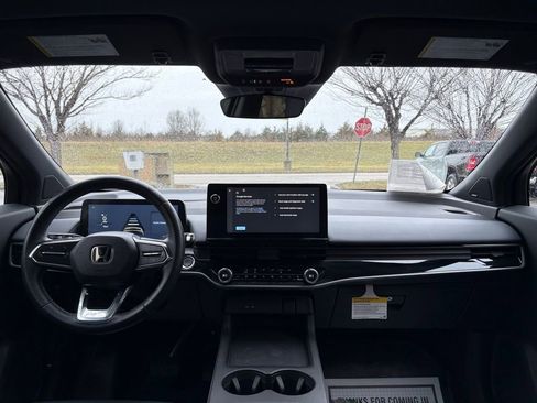 Used 2024 Honda Prologue Touring image 22