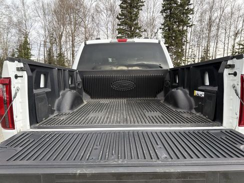 Used 2025 Ford F150 XLT w/ Equipment Group 301A Standard AWD/4WD image 21