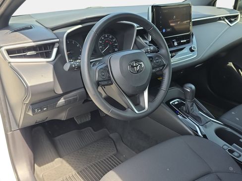 Used 2026 Toyota Corolla SE FWD image 15