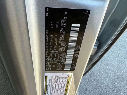 Used 2024 Lexus RX 350 Premium image 32