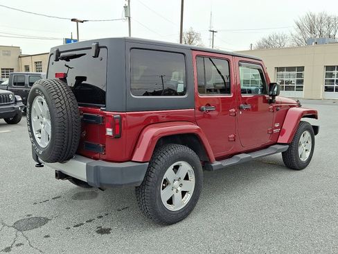 Used 2012 Jeep Wrangler Unlimited Sahara w/ Dual Top Group image 7