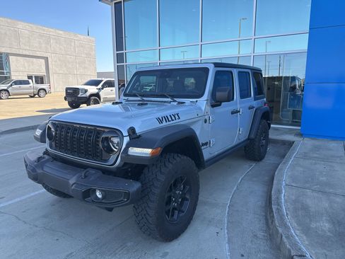 Used 2024 Jeep Wrangler Willys image 1