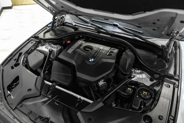 Used 2017 BMW 530i RWD image 47